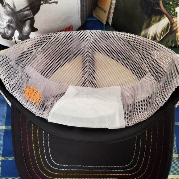 The Mountain Snapback Hats (4) - Picture 8 of 11